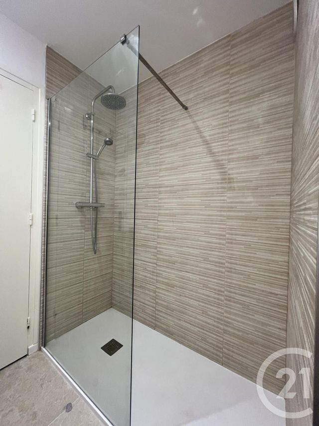 Appartement T3 à vendre - 4 pièces - 70,37 m2 - Dijon - 21 - BOURGOGNE