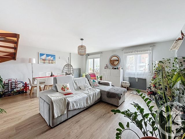 Appartement F6 à vendre - 5 pièces - 103 m2 - Quetigny - 21 - BOURGOGNE