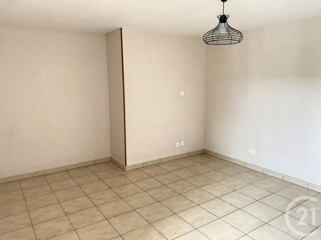 Appartement T1 &agrave; louer - 1 pi&egrave;ce - 20,19 m2 - Longvic - 21 - BOURGOGNE