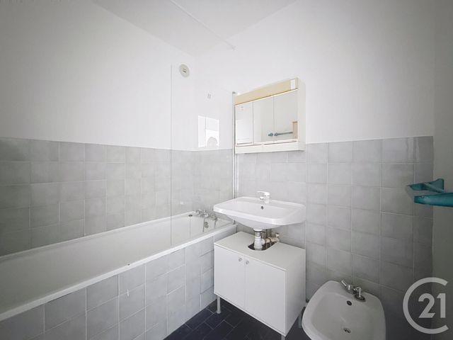 Appartement F3 &agrave; louer - 3 pi&egrave;ces - 79,20 m2 - Dijon - 21 - BOURGOGNE