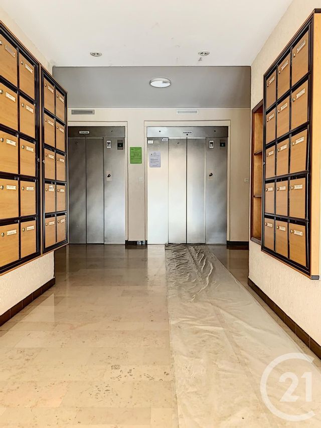 Appartement T2 &agrave; louer - 2 pi&egrave;ces - 48 m2 - Dijon - 21 - BOURGOGNE