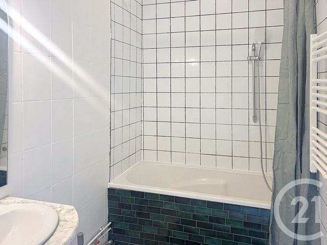Appartement Studio &agrave; louer - 1 pi&egrave;ce - 19,59 m2 - Dijon - 21 - BOURGOGNE