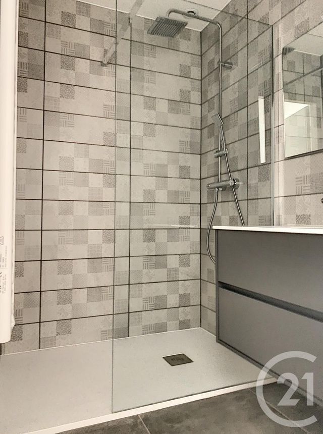 Appartement T2 &agrave; louer - 2 pi&egrave;ces - 45 m2 - Dijon - 21 - BOURGOGNE