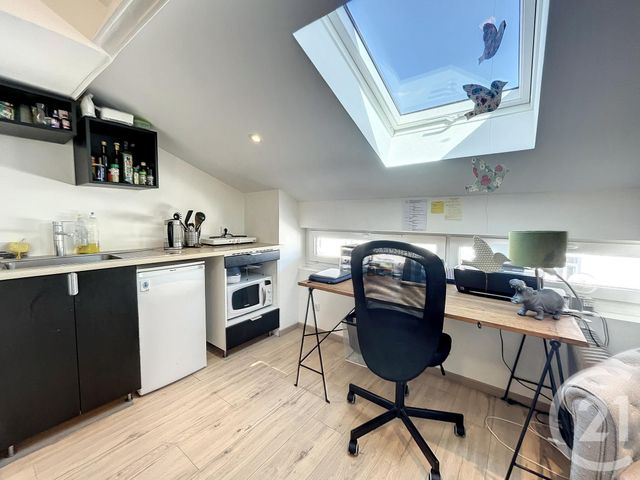 Appartement &agrave; louer - 2 pi&egrave;ces - 15,89 m2 - Dijon - 21 - BOURGOGNE