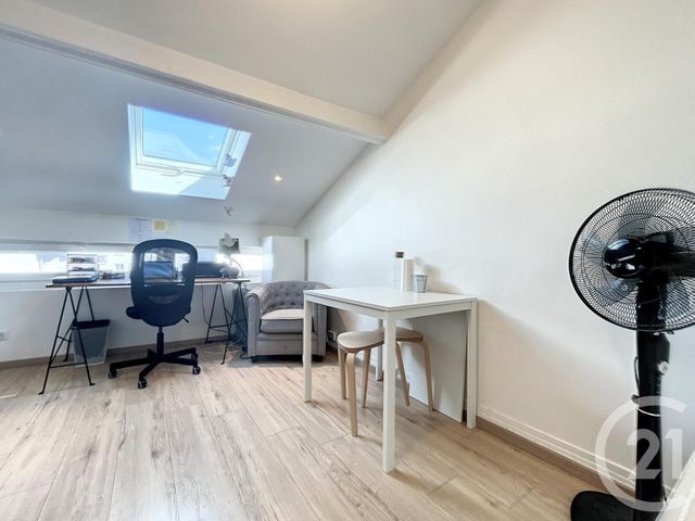 Appartement &agrave; louer - 2 pi&egrave;ces - 15,89 m2 - Dijon - 21 - BOURGOGNE