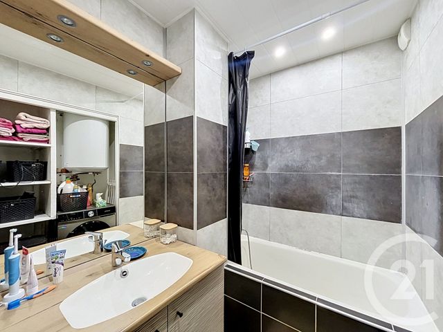 Appartement T3 &agrave; vendre - 3 pi&egrave;ces - 60,49 m2 - Chenove - 21 - BOURGOGNE