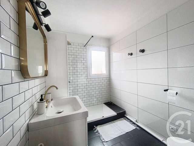 Appartement T3 &agrave; louer - 3 pi&egrave;ces - 61,18 m2 - Dijon - 21 - BOURGOGNE
