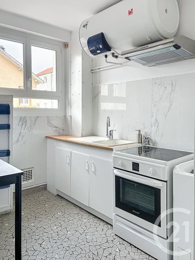 Appartement T4 &agrave; louer - 4 pi&egrave;ces - 64,80 m2 - Dijon - 21 - BOURGOGNE