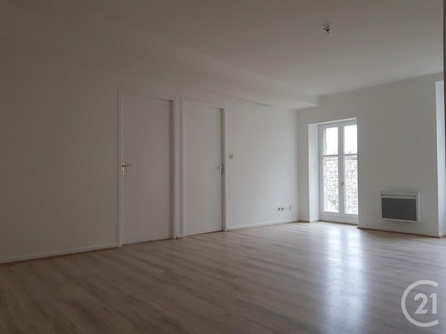 Appartement T3 &agrave; louer - 3 pi&egrave;ces - 80,90 m2 - Plombieres Les Dijon - 21 - BOURGOGNE