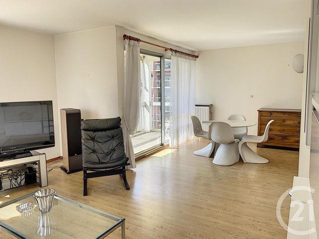 Appartement T3 &agrave; louer - 3 pi&egrave;ces - 81,52 m2 - Dijon - 21 - BOURGOGNE