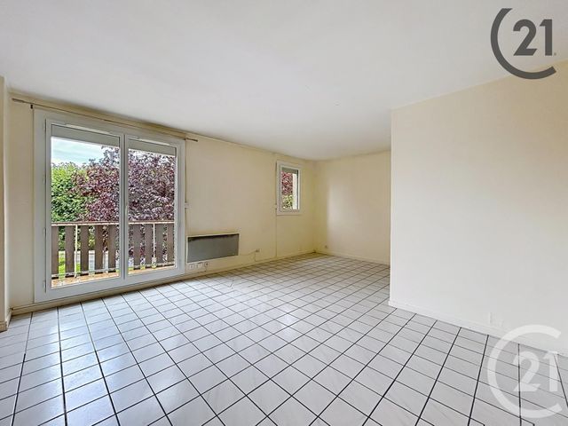 Appartement F3 à vendre - 3 pièces - 67,58 m2 - Marolles En Brie - 94 - ILE-DE-FRANCE