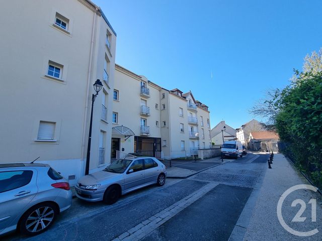 Appartement F3 &agrave; louer - 3 pi&egrave;ces - 55,69 m2 - Brie Comte Robert - 77 - ILE-DE-FRANCE