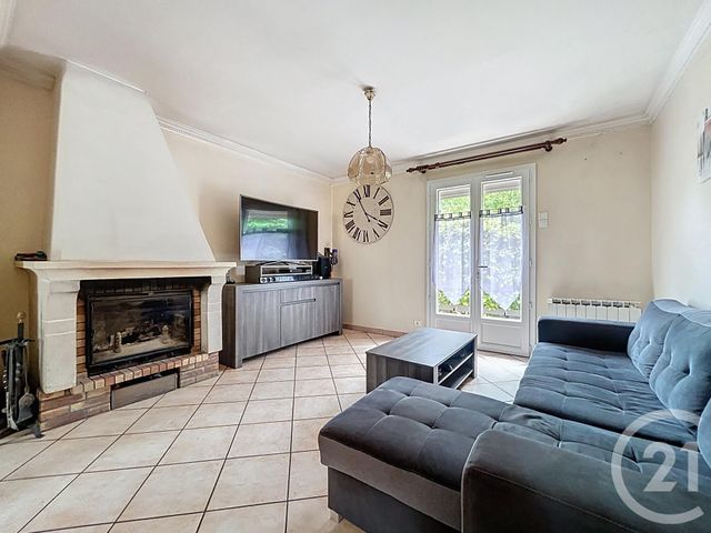 Maison à vendre - 6 pièces - 116 m2 - Brie Comte Robert - 77 - ILE-DE-FRANCE