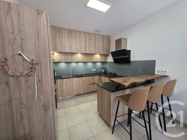 Maison &agrave; louer - 6 pi&egrave;ces - 160 m2 - Evry Gregy Sur Yerre - 77 - ILE-DE-FRANCE