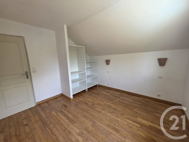 Maison &agrave; louer - 6 pi&egrave;ces - 160 m2 - Evry Gregy Sur Yerre - 77 - ILE-DE-FRANCE