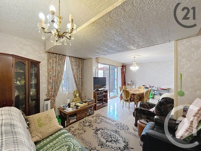 Maison à vendre - 5 pièces - 84,31 m2 - Grisy Suisnes - 77 - ILE-DE-FRANCE