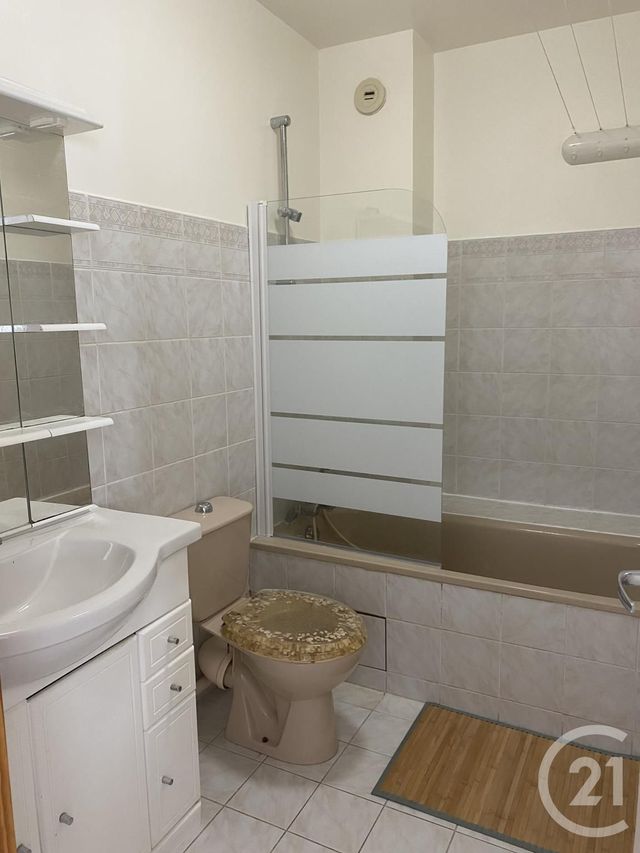 Appartement Studio à vendre - 1 pièce - 29,80 m2 - Brie Comte Robert - 77 - ILE-DE-FRANCE