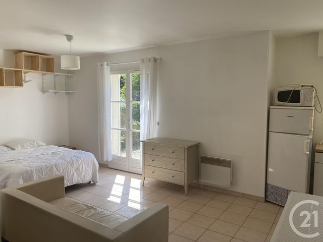 Appartement Studio à vendre - 1 pièce - 29,80 m2 - Brie Comte Robert - 77 - ILE-DE-FRANCE