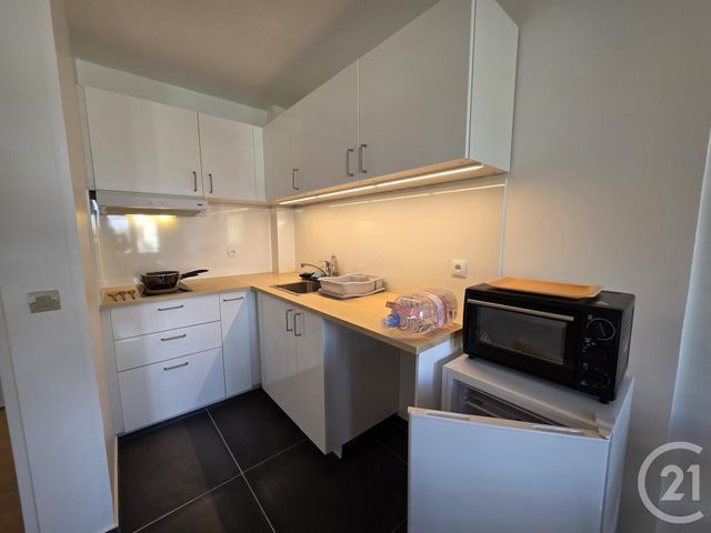 Appartement Studio &agrave; louer - 1 pi&egrave;ce - 32,03 m2 - Brie Comte Robert - 77 - ILE-DE-FRANCE