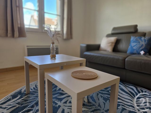 Appartement Studio &agrave; louer - 1 pi&egrave;ce - 32,03 m2 - Brie Comte Robert - 77 - ILE-DE-FRANCE