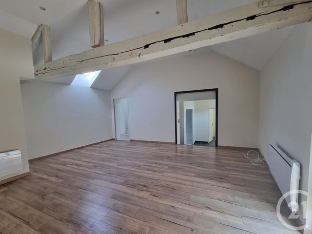 Appartement F3 à louer - 3 pièces - 61,19 m2 - Brie Comte Robert - 77 - ILE-DE-FRANCE