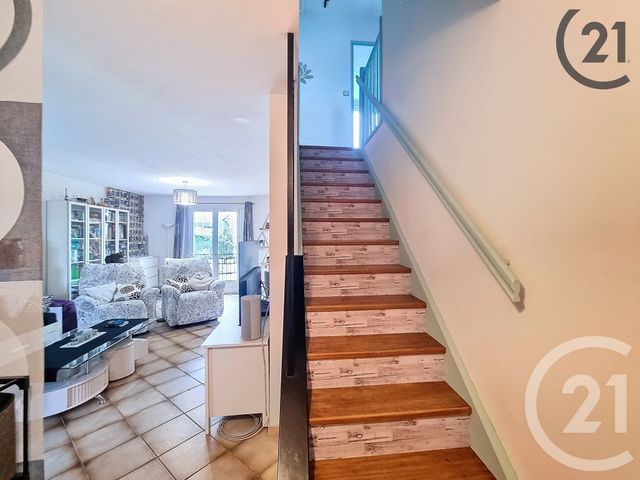 Maison à vendre - 5 pièces - 105,35 m2 - Brie Comte Robert - 77 - ILE-DE-FRANCE