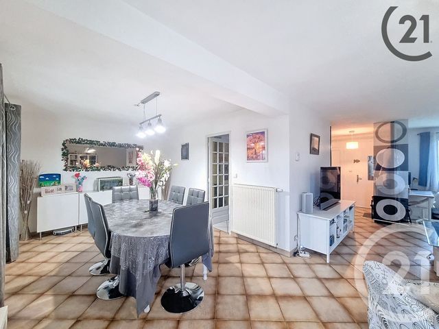 Maison à vendre - 5 pièces - 105,35 m2 - Brie Comte Robert - 77 - ILE-DE-FRANCE