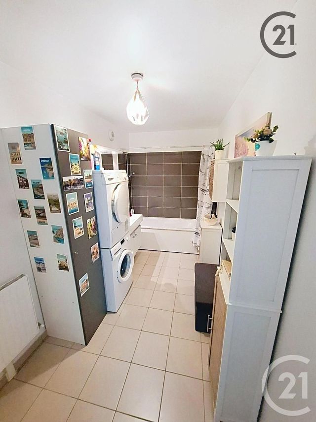 Appartement F4 à vendre - 4 pièces - 83,26 m2 - Brie Comte Robert - 77 - ILE-DE-FRANCE