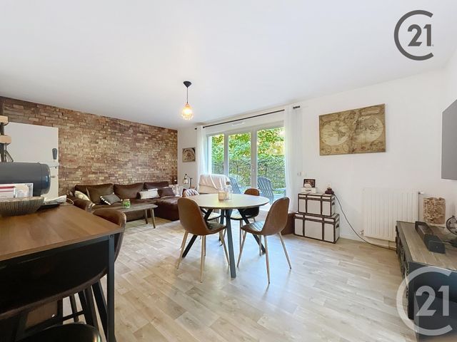Appartement F4 à vendre - 4 pièces - 83,26 m2 - Brie Comte Robert - 77 - ILE-DE-FRANCE
