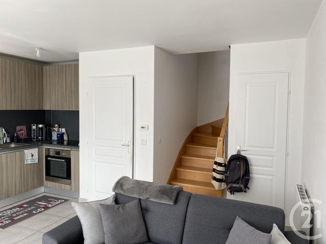 Appartement Duplex &agrave; vendre - 2 pi&egrave;ces - 39,85 m2 - Brie Comte Robert - 77 - ILE-DE-FRANCE
