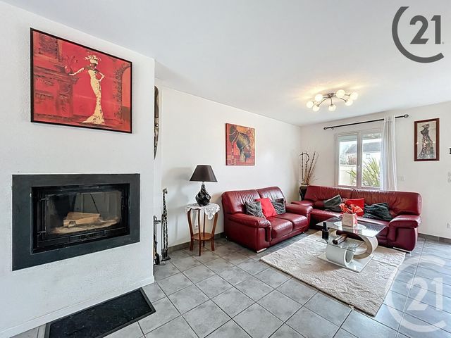 Maison à vendre - 4 pièces - 87 m2 - Guignes - 77 - ILE-DE-FRANCE