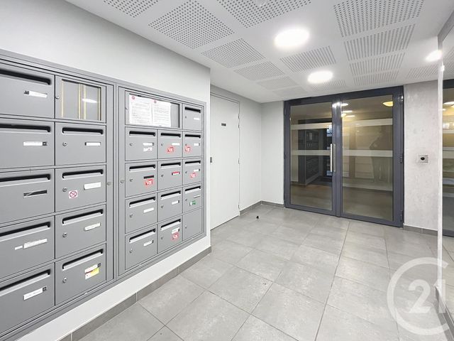 Appartement F3 à vendre - 3 pièces - 57,07 m2 - Brie Comte Robert - 77 - ILE-DE-FRANCE