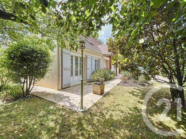 Maison à vendre - 7 pièces - 179,51 m2 - Servon - 77 - ILE-DE-FRANCE