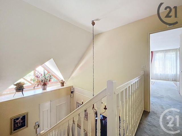 Maison à vendre - 7 pièces - 179,51 m2 - Servon - 77 - ILE-DE-FRANCE