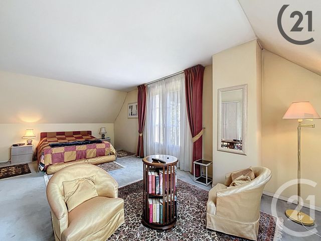 Maison à vendre - 7 pièces - 179,51 m2 - Servon - 77 - ILE-DE-FRANCE