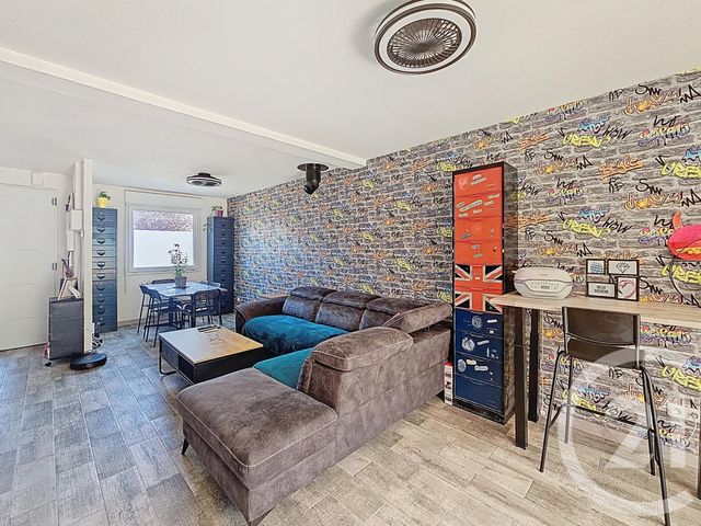 Maison à vendre - 6 pièces - 104,79 m2 - Chaumes En Brie - 77 - ILE-DE-FRANCE