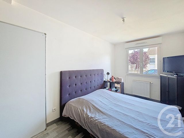 Maison à vendre - 6 pièces - 104,79 m2 - Chaumes En Brie - 77 - ILE-DE-FRANCE