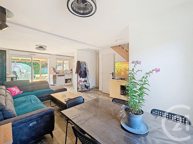 Maison à vendre - 6 pièces - 104,79 m2 - Chaumes En Brie - 77 - ILE-DE-FRANCE