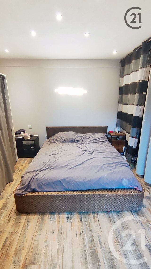 Afficher la photo en grand Maison à vendre - 7 pièces - 175 m2 - Vert St Denis - 77 - ILE-DE-FRANCE
