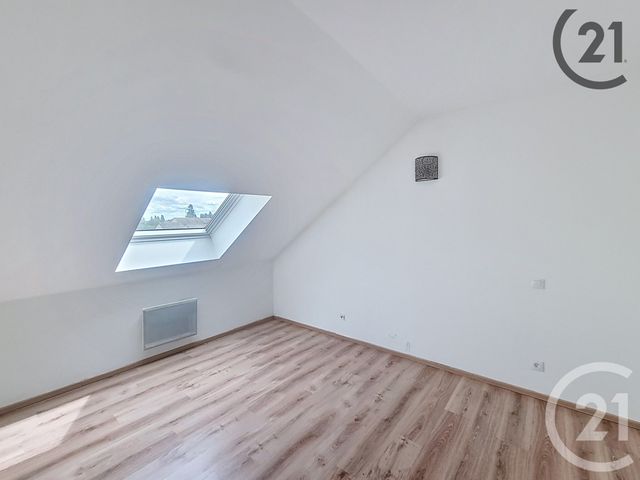 Afficher la photo en grand Appartement F3 à vendre - 3 pièces - 42,60 m2 - Brie Comte Robert - 77 - ILE-DE-FRANCE