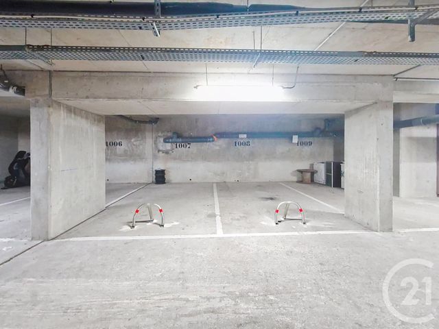 Parking à vendre - 26 m2 - Combs La Ville - 77 - ILE-DE-FRANCE