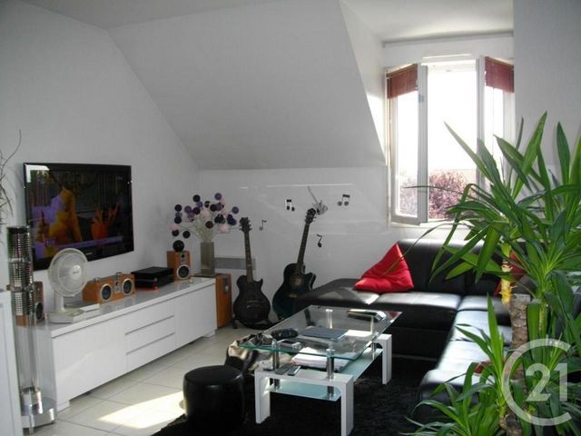 Appartement F1 à louer - 1 pièce - 35,96 m2 - Brie Comte Robert - 77 - ILE-DE-FRANCE