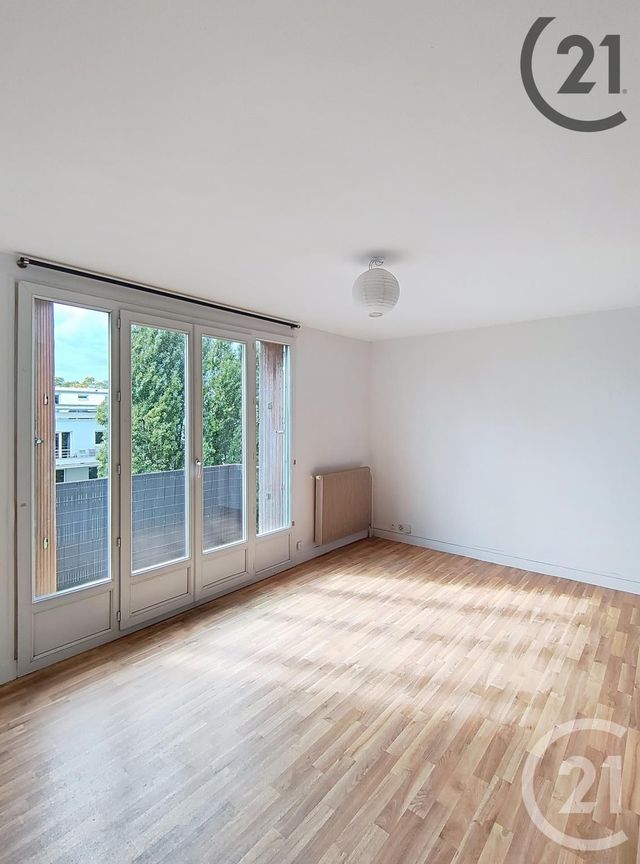 Afficher la photo en grand Appartement F1 à vendre - 1 pièce - 26,71 m2 - Combs La Ville - 77 - ILE-DE-FRANCE