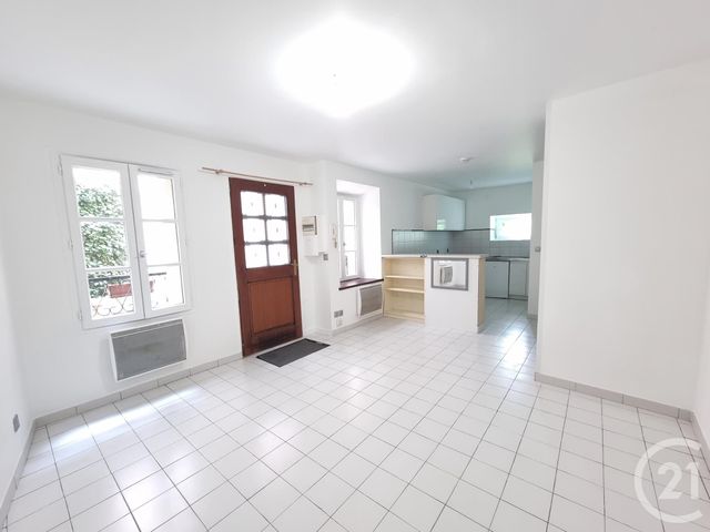 Appartement F1 à louer - 1 pièce - 27,66 m2 - Guignes - 77 - ILE-DE-FRANCE
