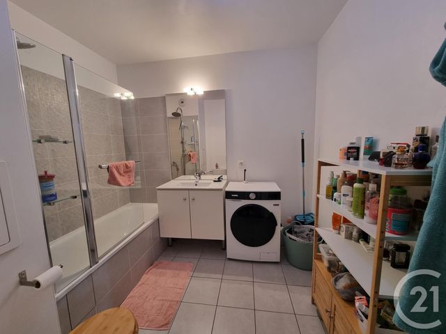 Appartement F4 à louer - 4 pièces - 79,96 m2 - Brie Comte Robert - 77 - ILE-DE-FRANCE