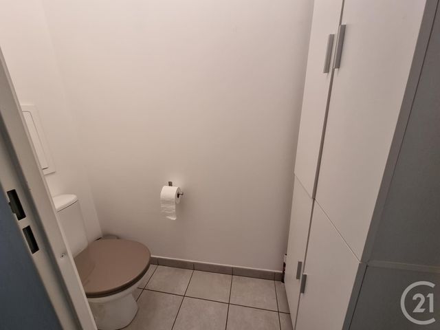 Appartement F4 à louer - 4 pièces - 79,96 m2 - Brie Comte Robert - 77 - ILE-DE-FRANCE