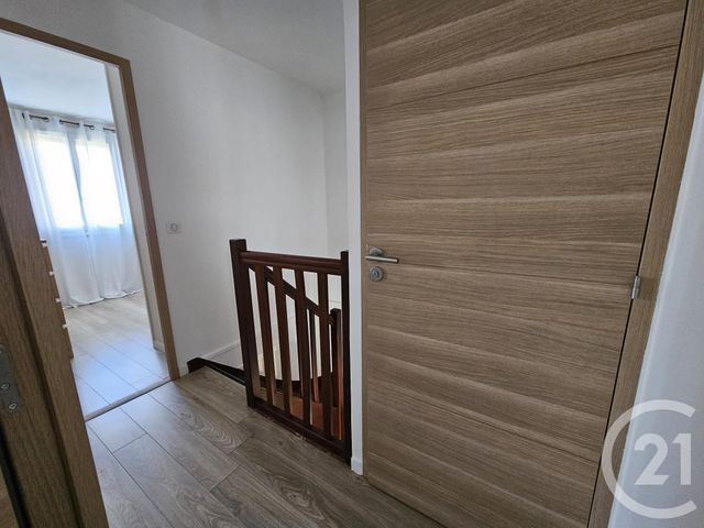 Maison &agrave; louer - 4 pi&egrave;ces - 74,61 m2 - Lesigny - 77 - ILE-DE-FRANCE