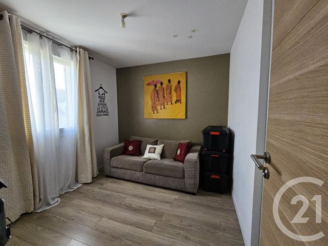 Maison &agrave; louer - 4 pi&egrave;ces - 74,61 m2 - Lesigny - 77 - ILE-DE-FRANCE