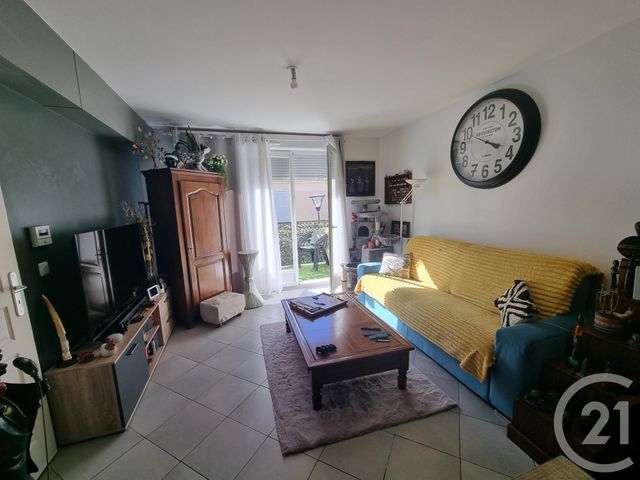 Appartement F2 à louer - 2 pièces - 39,67 m2 - Brie Comte Robert - 77 - ILE-DE-FRANCE