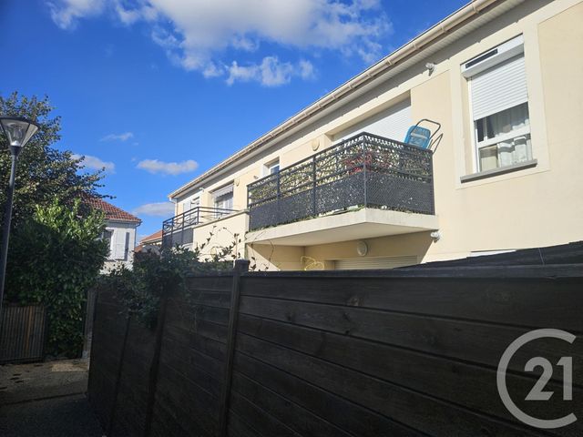 Appartement F2 à louer - 2 pièces - 39,67 m2 - Brie Comte Robert - 77 - ILE-DE-FRANCE